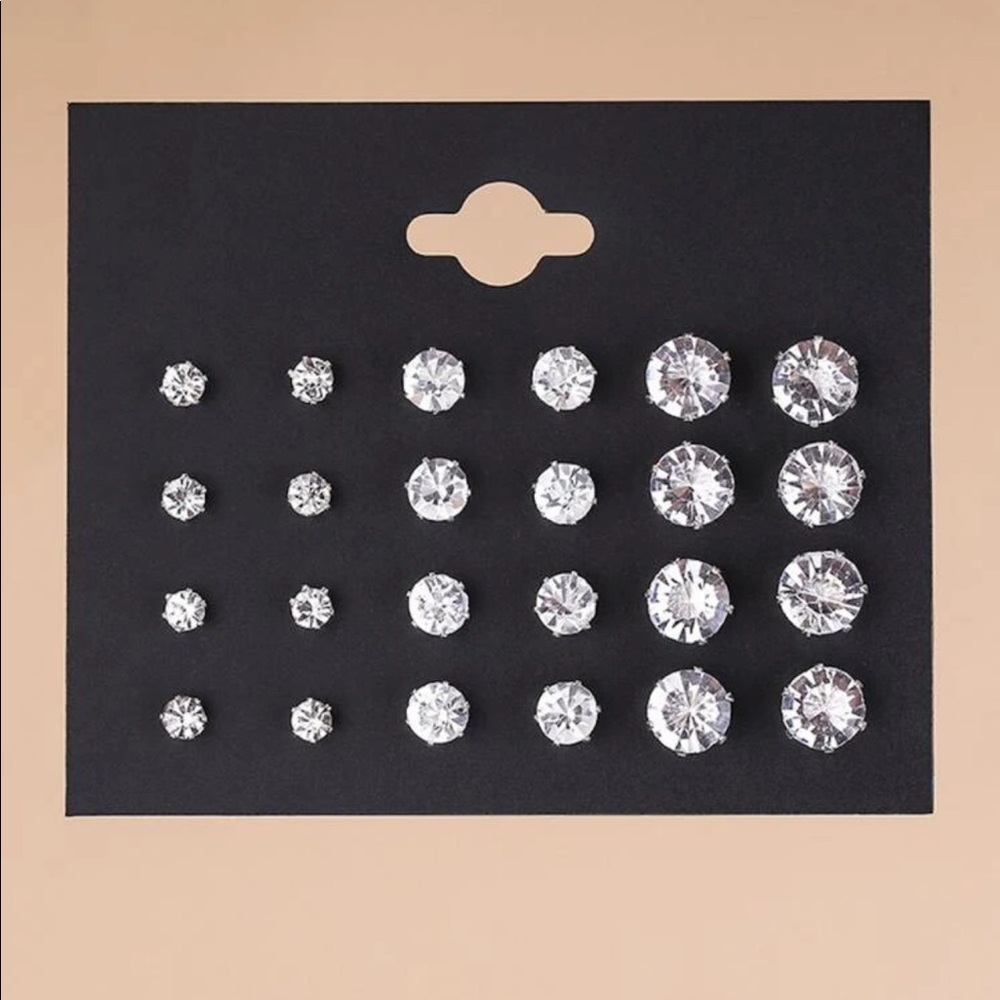 🔥2for$25🔥 Zicron rhinestone stud set - Picture 2 of 4